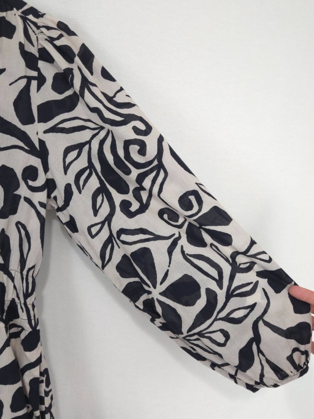 Velvet By Graham & Spencer Women's Floral Print 3/4 Sleeve Dress - Picture 14 of 15